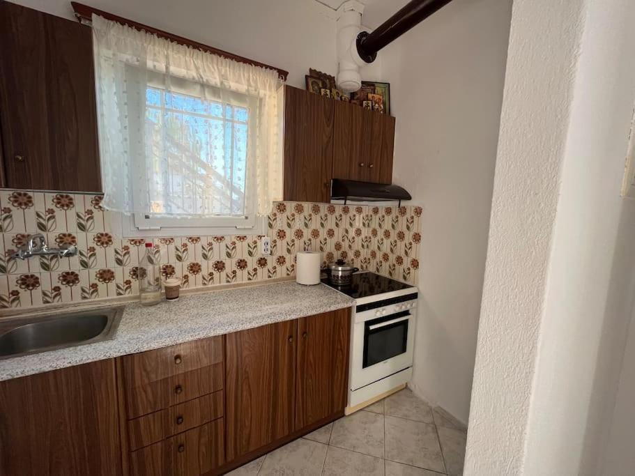 Studio Apartment In נאה קרוואלי מראה חיצוני תמונה